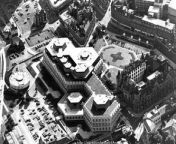 Fascinating aerial photos show how Sheffield city centre has changed since the 1920s.